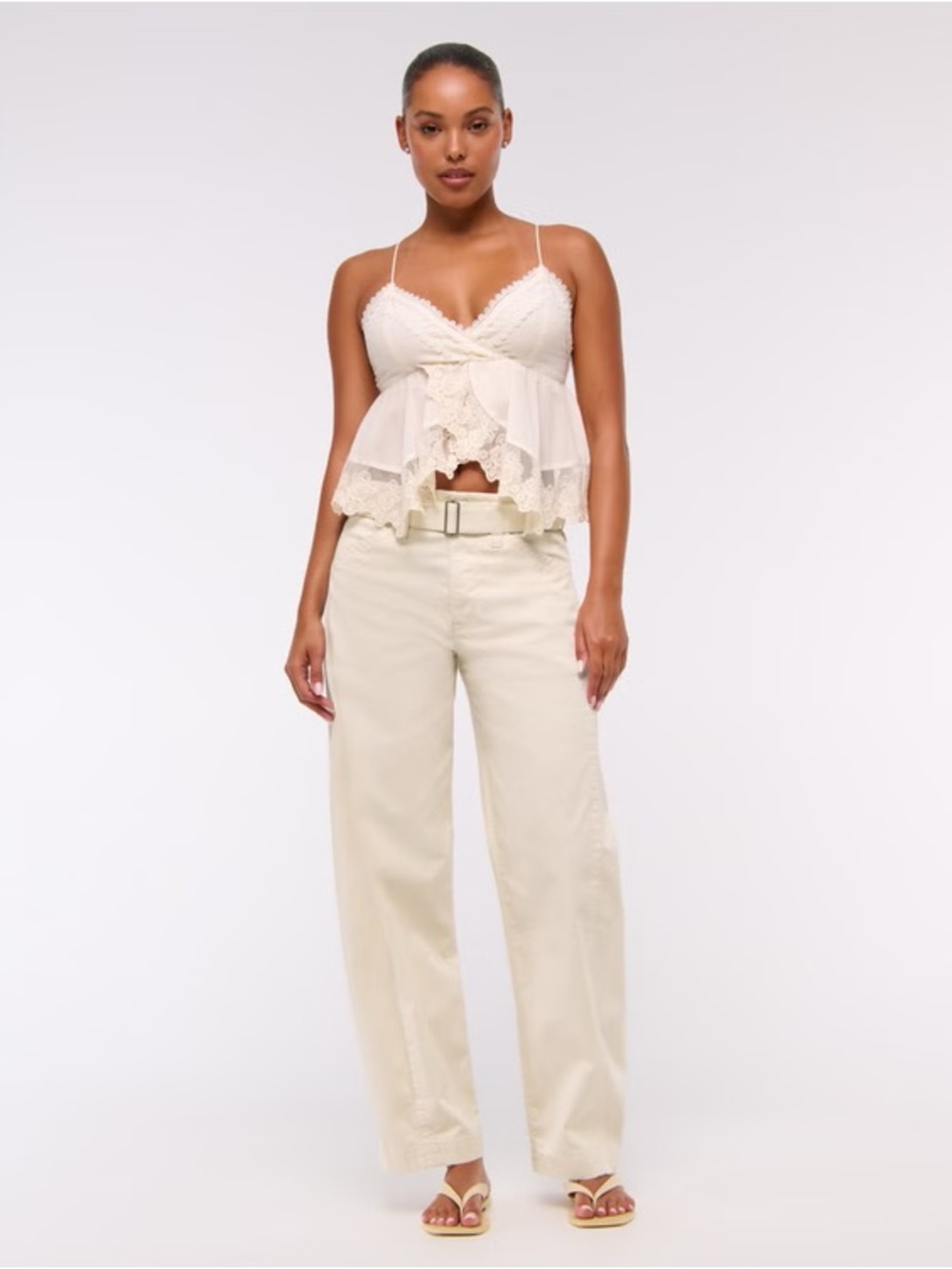 NWT Abercrombie Belted Barrel Pants Vanilla Beige Size 31